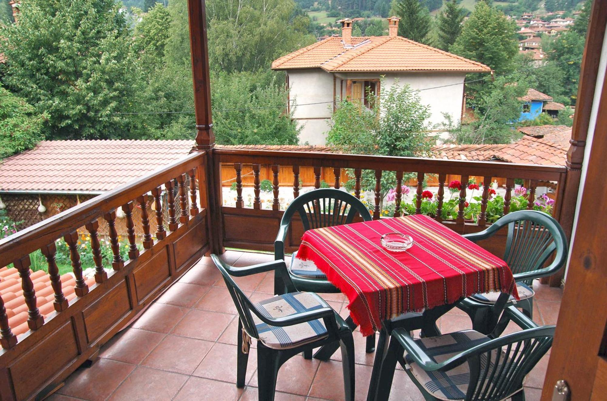 Guest House Bolyarka Koprivshtitsa Buitenkant foto